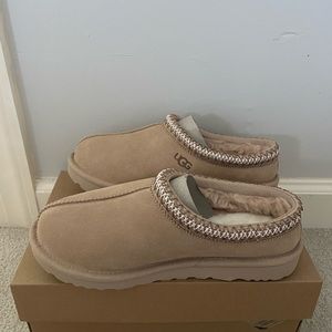 UGG Tasman Slippers